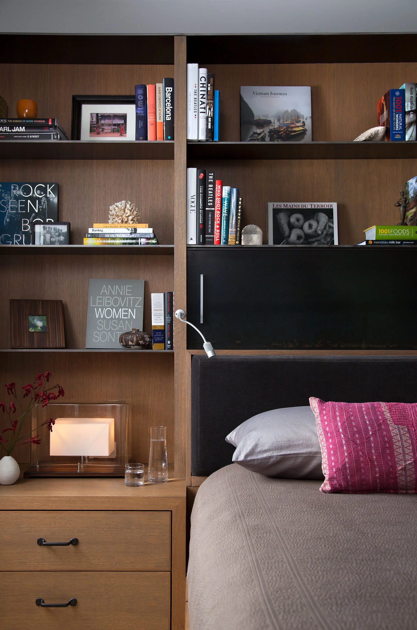  Custom oak and steel built-in bed at the Zilker Contemporary home by Cravotta Interiors. 