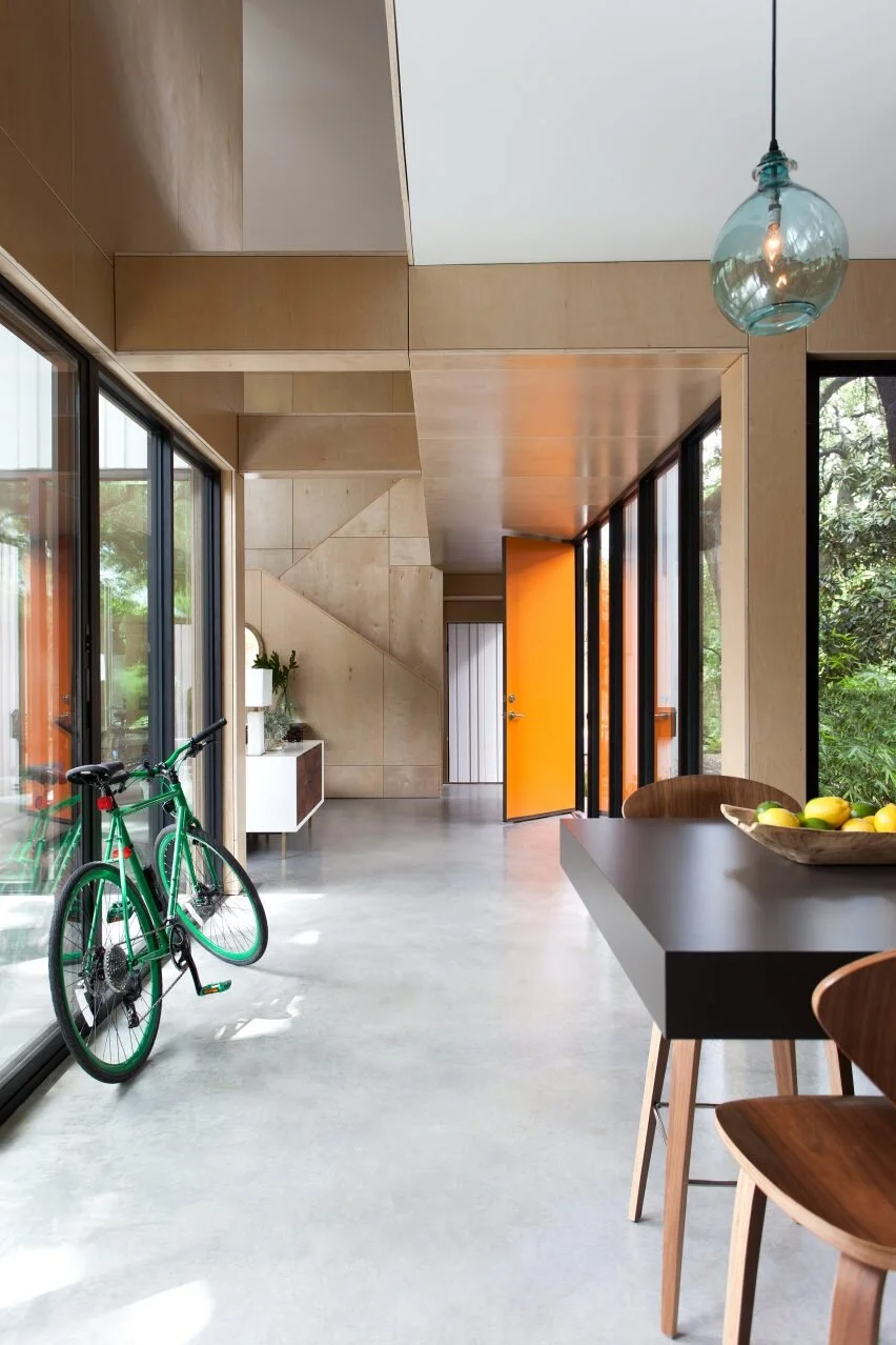 barcode-house-webber-studio_dezeen_2364_col_5-852x1278.jpg
