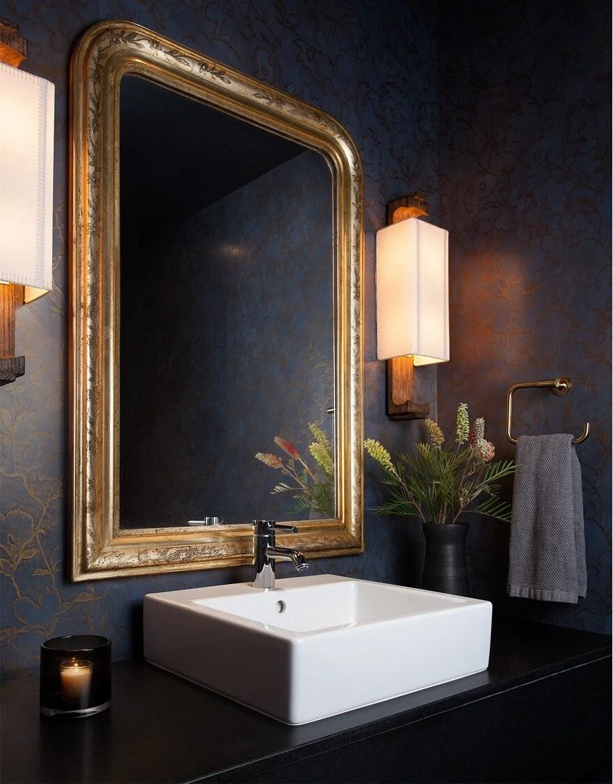 Cravotta-Interiors-Reimagines-the-Comforts-of-Home-in-an-Austin-High-Rise-8-880x1125.jpg