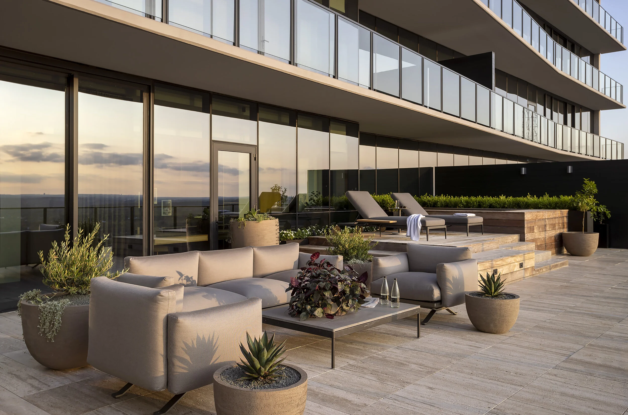 Terrace.jpg